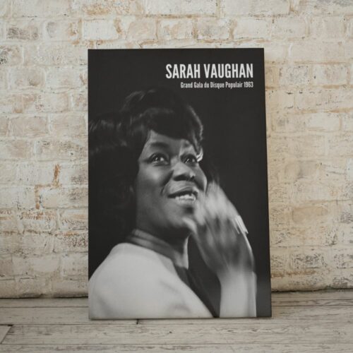 Black and white photo canvas of Sarah Vaughan, capturing the iconic jazz singer's emotion and passion during a performance.