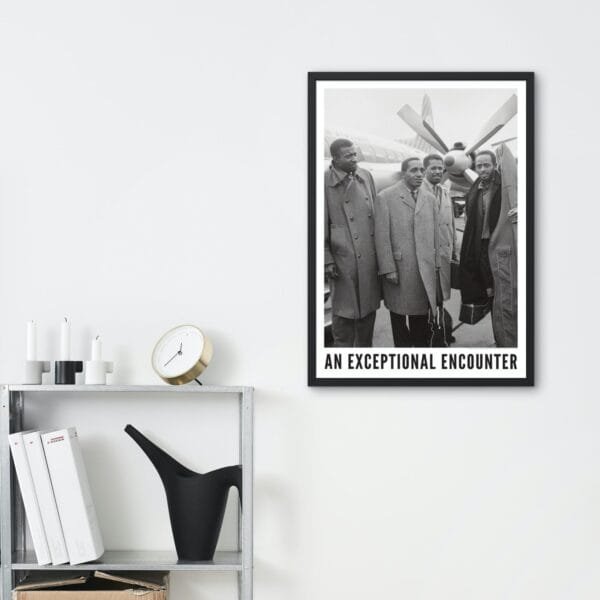 Modern Jazz Quartet Poster – Vintage Jazz Wall Art featuring John Lewis, Milt Jackson, Connie Kay, and Percy Heath at Schiphol Airport, 1961. Timeless black and white music print, perfect for jazz lovers, collectors, and vintage decor enthusiasts.