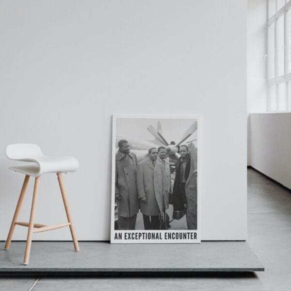 Modern Jazz Quartet Poster – Vintage Jazz Wall Art featuring John Lewis, Milt Jackson, Connie Kay, and Percy Heath at Schiphol Airport, 1961. Timeless black and white music print, perfect for jazz lovers, collectors, and vintage decor enthusiasts.