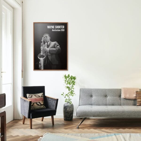 Wayne Shorter jazz poster – Black and white saxophone print of the jazz legend in Amsterdam, 1959. Stylish wall art for music lovers, jazz collectors, and home decor. Available framed or unframed for studios, offices, and living spaces.