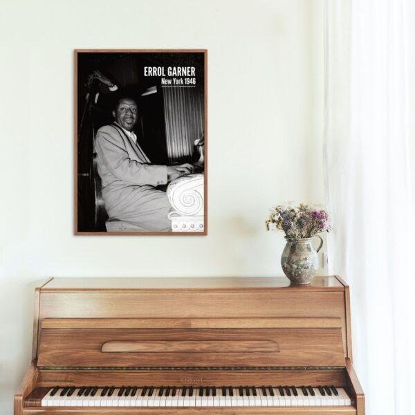 Erroll Garner Jazz Poster: A Unique Music Gift | Ideal for Elevating Your Living Room Decor