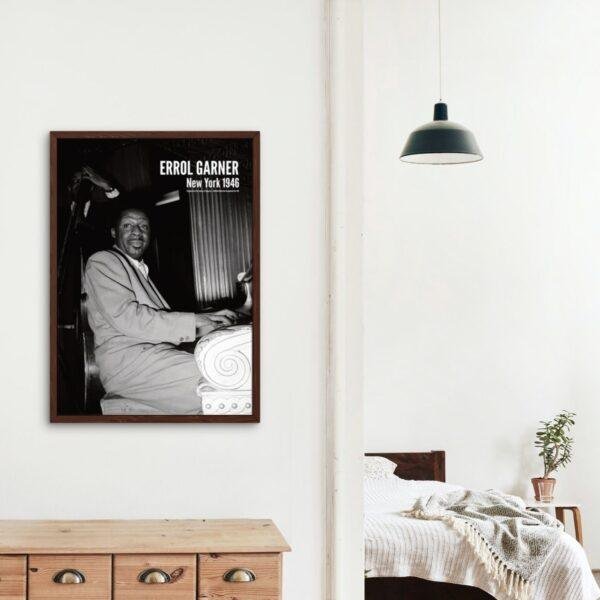 Erroll Garner Jazz Poster: A Unique Music Gift | Ideal for Elevating Your Living Room Decor