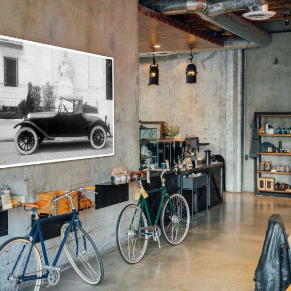 Oakland Motor Car - Vintage Car Poster