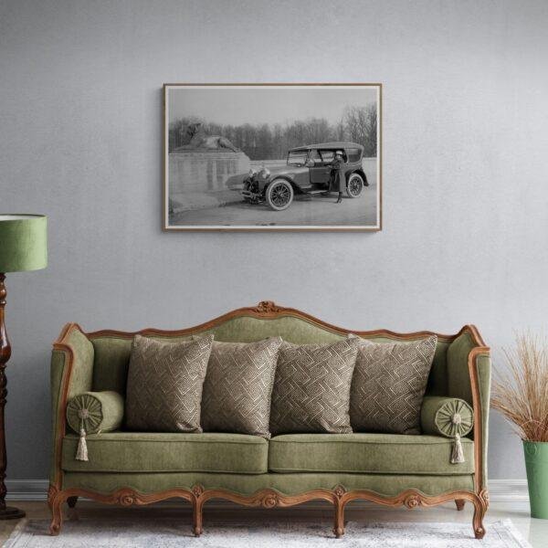 Oldsmobile Motor Car - Vintage Car Poster