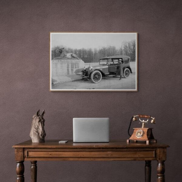 Oldsmobile Motor Car - Vintage Car Poster