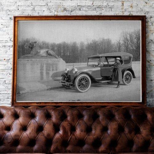 Oldsmobile Motor Car - Vintage Car Poster